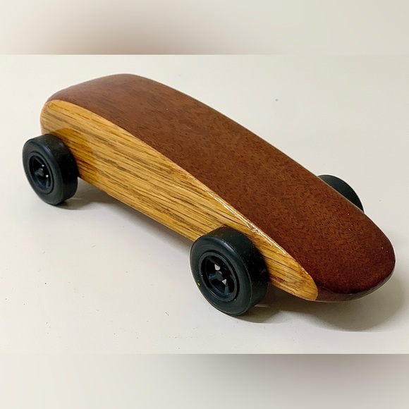 1988 Vtg Hand Crafted Homemade Pinewood Derby Race Car - Picture 12 of 12